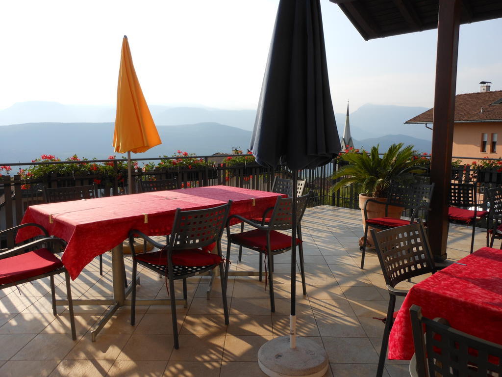 Haus Tirol Appartement Caldaro Buitenkant foto